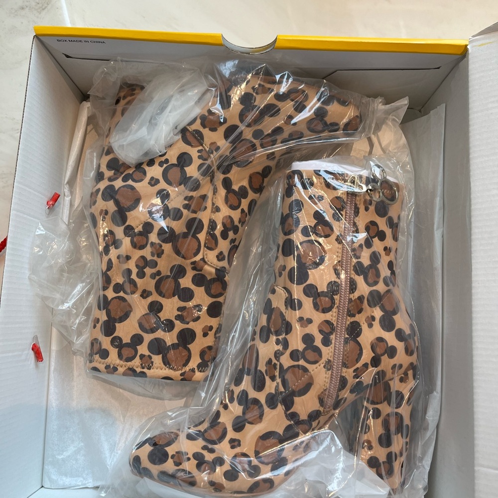 Mickey mouse x Aldo Leopard Print Ankle Boots